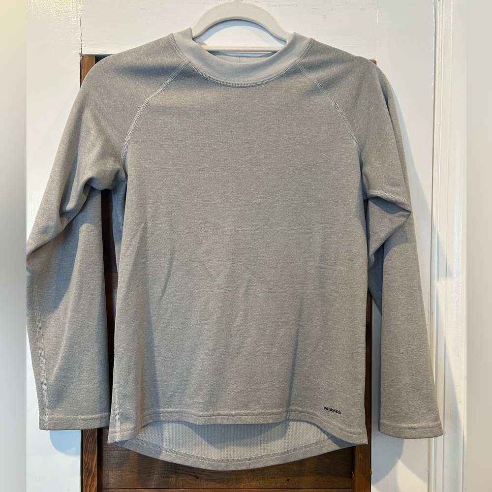 Patagonia Kids Light Gray Long Sleeve Tee
